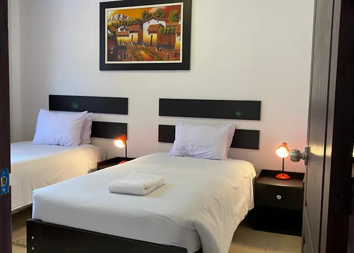 Adriano's Deluxe Base Apartment
