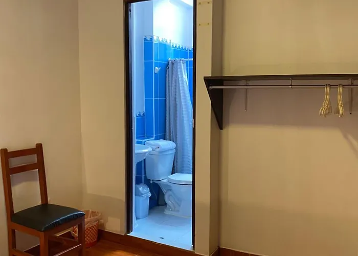 Adriano's Deluxe Base Apartment *